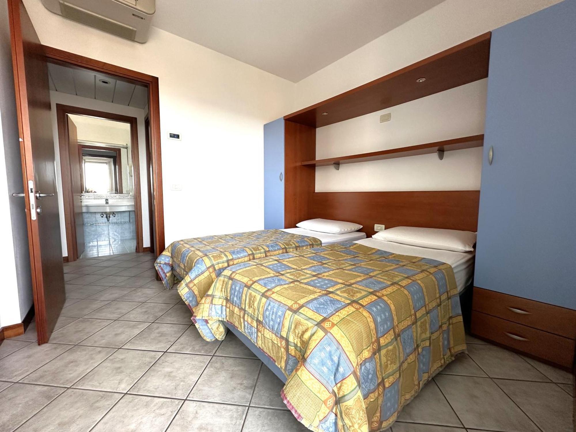 Residence Eurostar Bibione Zimmer foto